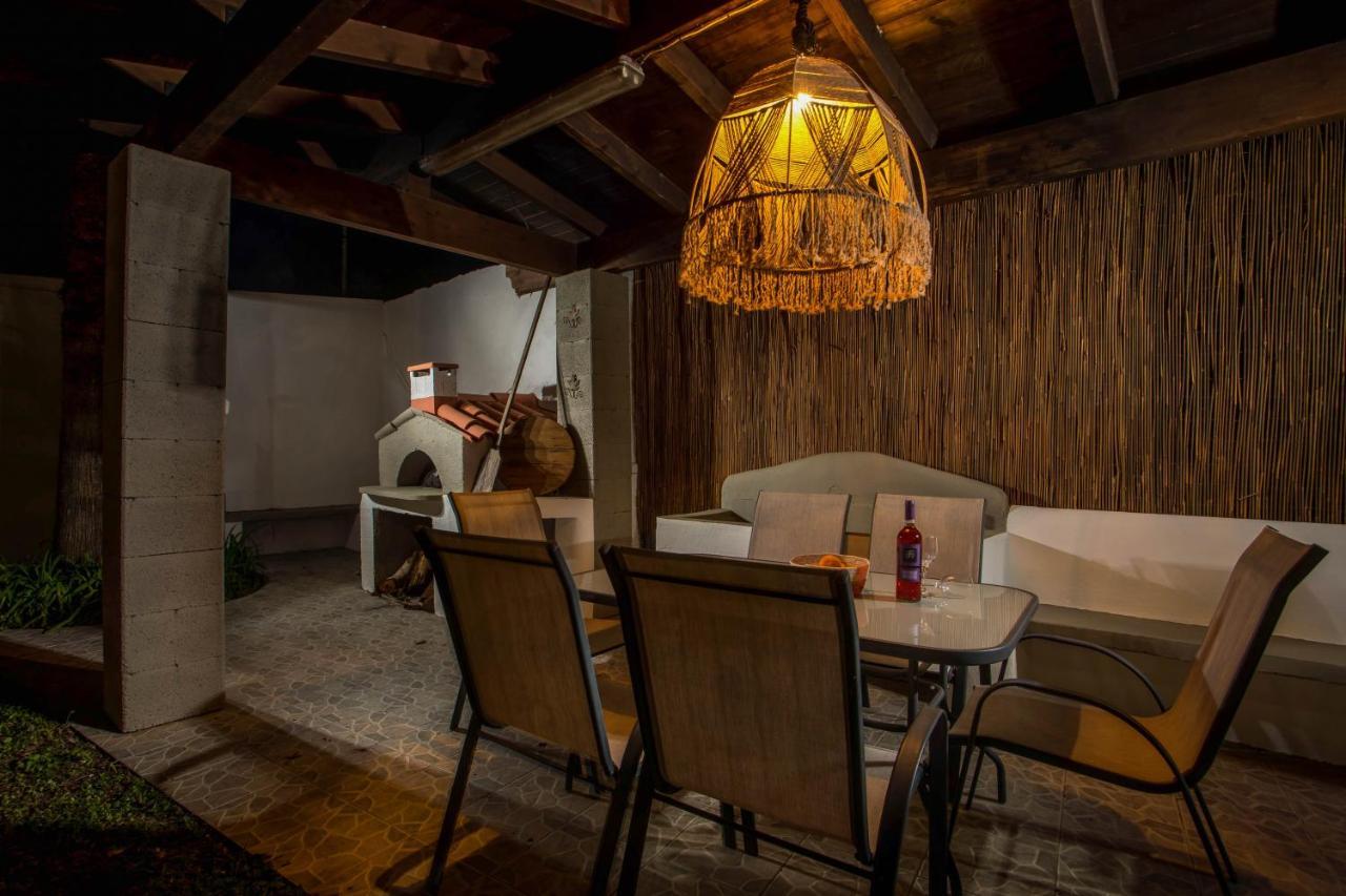Hriska Luxury Villa 익시아 외부 사진